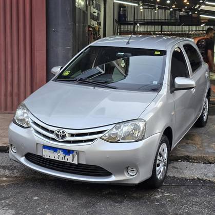 TOYOTA ETIOS 1.3 X 16V FLEX 4P MANUAL